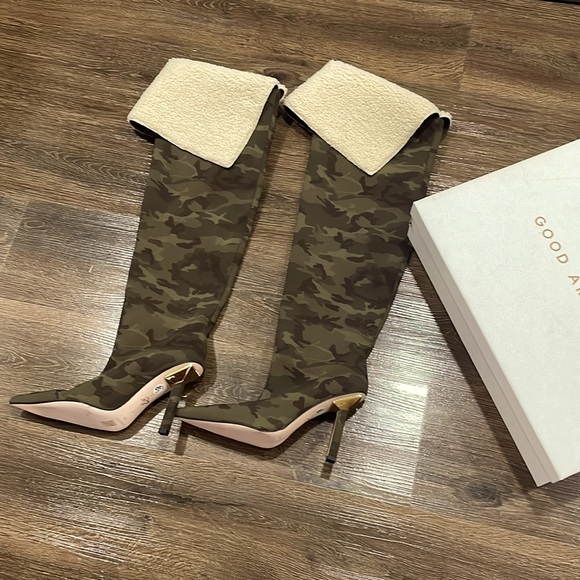 GOOD AMERICAN High Kickstand Camo Over The Knee Boots - Picture 7 of 15